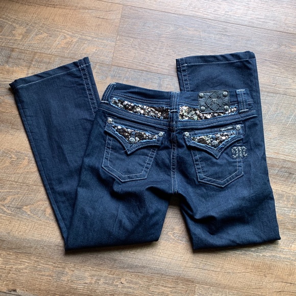 Women's Miss Me Jeans Easy Boot Rhinestone Flap Sequins Sz 28 **HEMMED to 28.5 - Picture 1 of 11